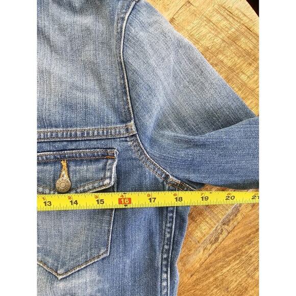 J. Crew Women's Denim Jean Jacket Sz S Metal Buttons Pockets Classic Preppy - Picture 4 of 9